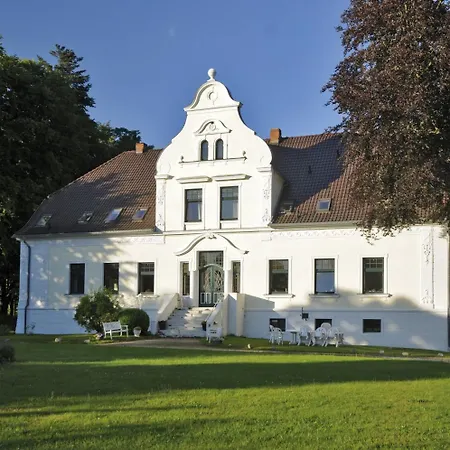 Gutshaus Neu Wendorf Vendégház 3*