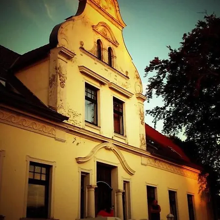 Gutshaus Neu Wendorf